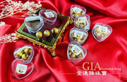 純金 金莎巧克力墜飾