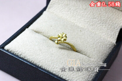花兒愛心黃金女戒 重0.58錢 G023617