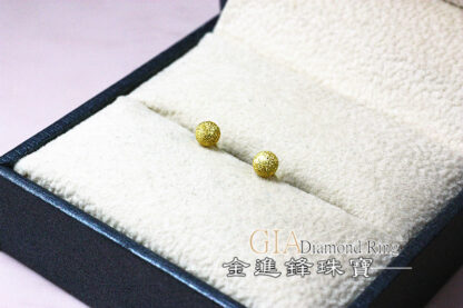鑽沙金球黃金耳環 重0.24錢 G023701：圖片 4