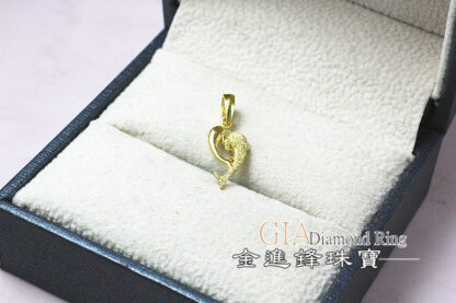 鑽砂海豚黃金墜飾 重0.31錢 G023731：圖片 4