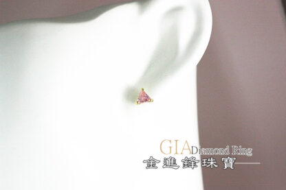 三爪粉鑽黃金耳環 重0.18錢 G023734：圖片 5