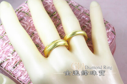 鑽砂斜紋黃金對戒 重2.92錢 G023944：圖片 6