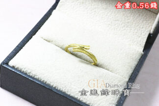 線條鑽沙黃金戒指 重0.56錢 G026321
